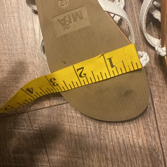 MIA girl white sandals size 12 - Picture 7 of 9